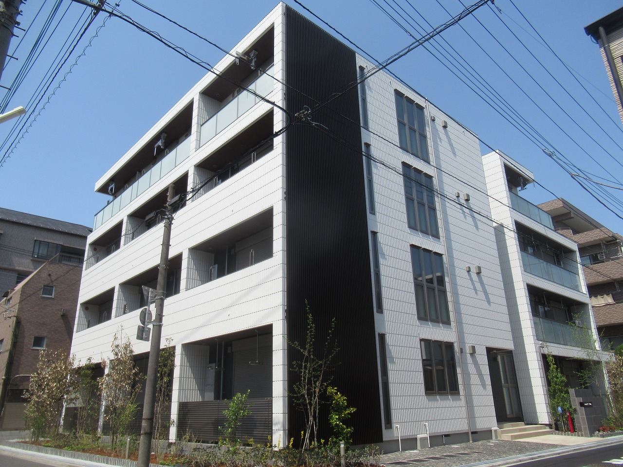 建物外観　2024年4月築の旭化成へーベルメゾンオートロック物件！