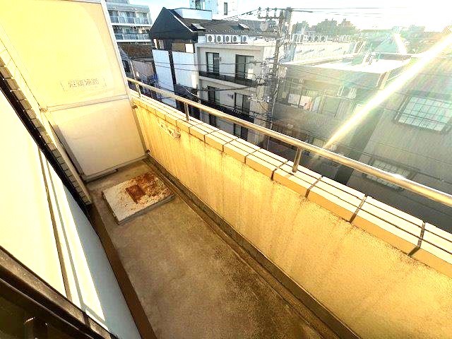 バルコニー　別室からの参考写真となります
