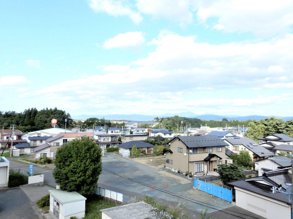 【花巻市松園町のマンションの眺望】