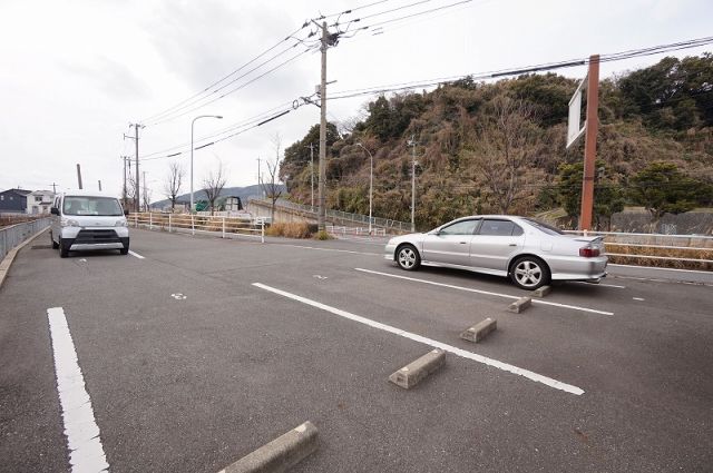 【北九州市若松区くきのうみ中央のアパートのその他】