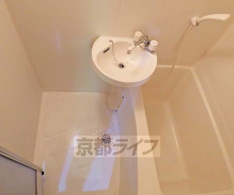 バス・シャワールーム　バスです。