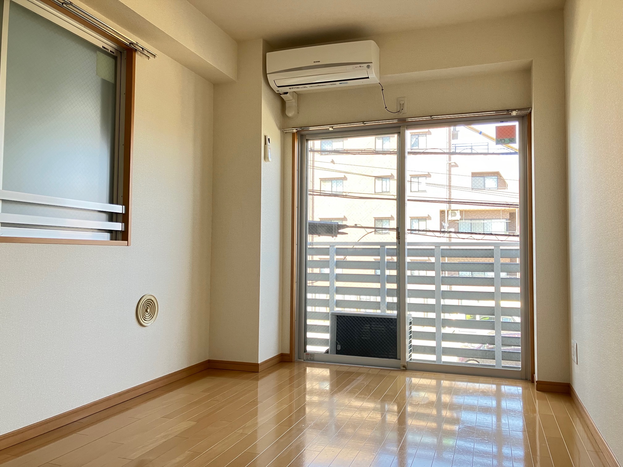 トリムビルの居間写真