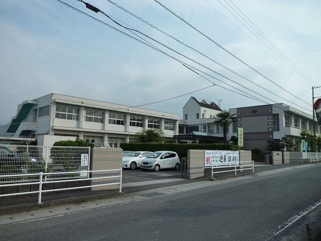 小学校　吉井小学校様（小学校）まで590m