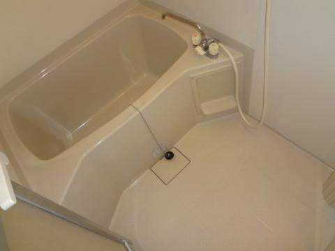 バス・シャワールーム　バス