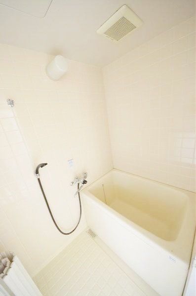 バス・シャワールーム　室内、室内設備