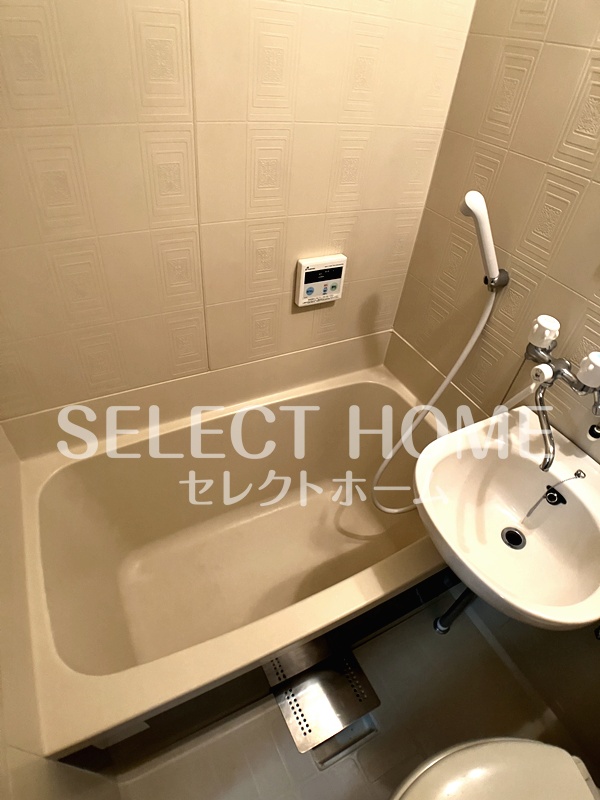 バス・シャワールーム　お風呂で日々の疲れを落としましょう