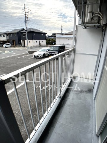 バルコニー　広々としたバルコニーです