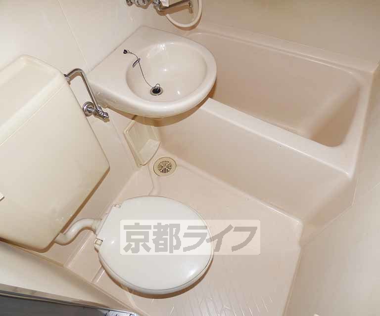 バス・シャワールーム　ユニットバスです。