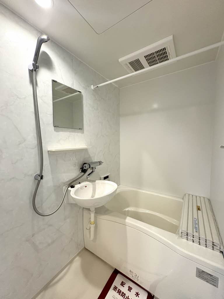 バス・シャワールーム　浴室