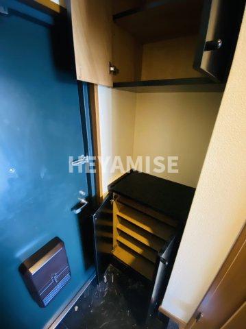 玄関　※類似間取りの別の階のお部屋の参考画像です※現況を優先します