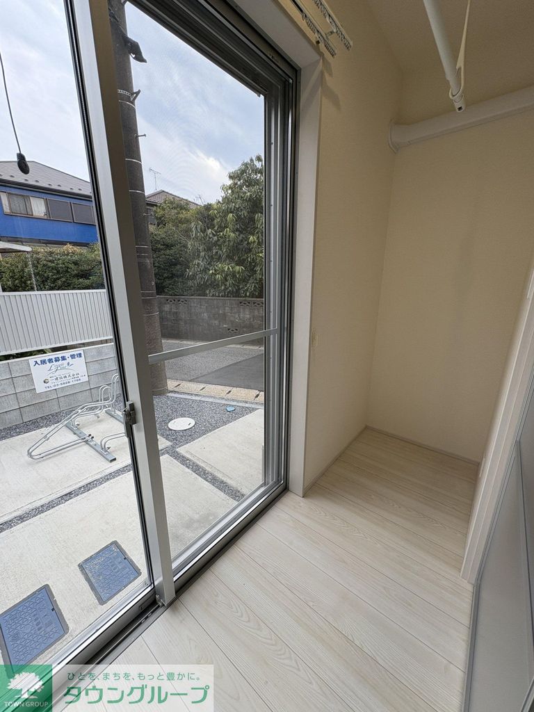 バルコニー　バルコニー