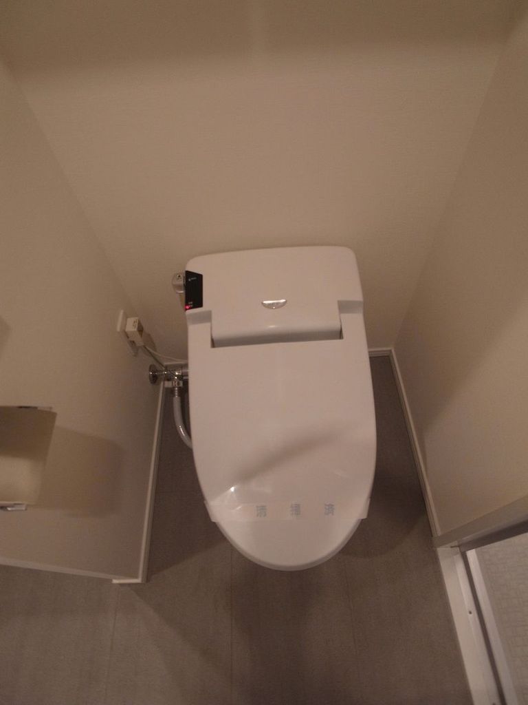 トイレ　お部屋探しは株式会社　タウンハウジング　までお気軽にお問合…