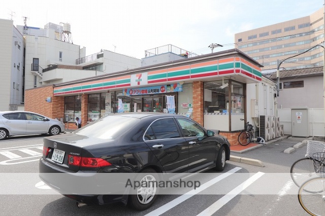 コンビニ　セブンイレブン（コンビニ）まで790m