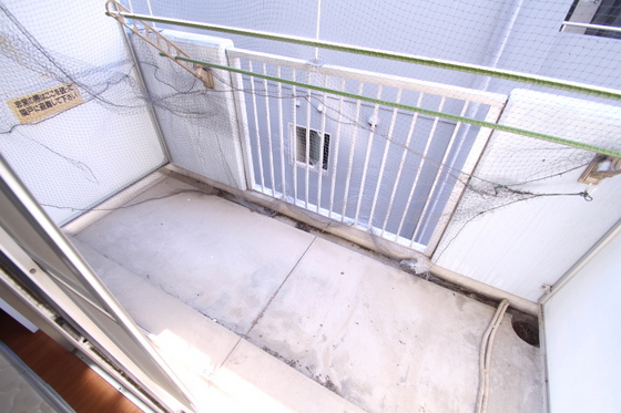 バルコニー　※別部屋の写真です