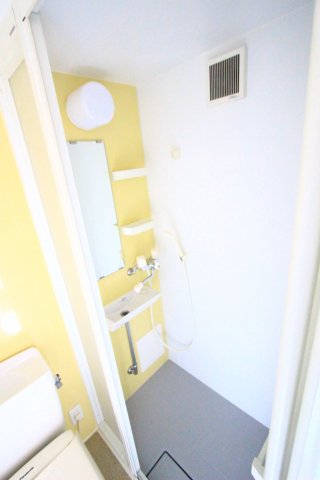 バス・シャワールーム　同タイプ参考写真です。