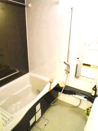 バス・シャワールーム　※家具・家電はイメージです。