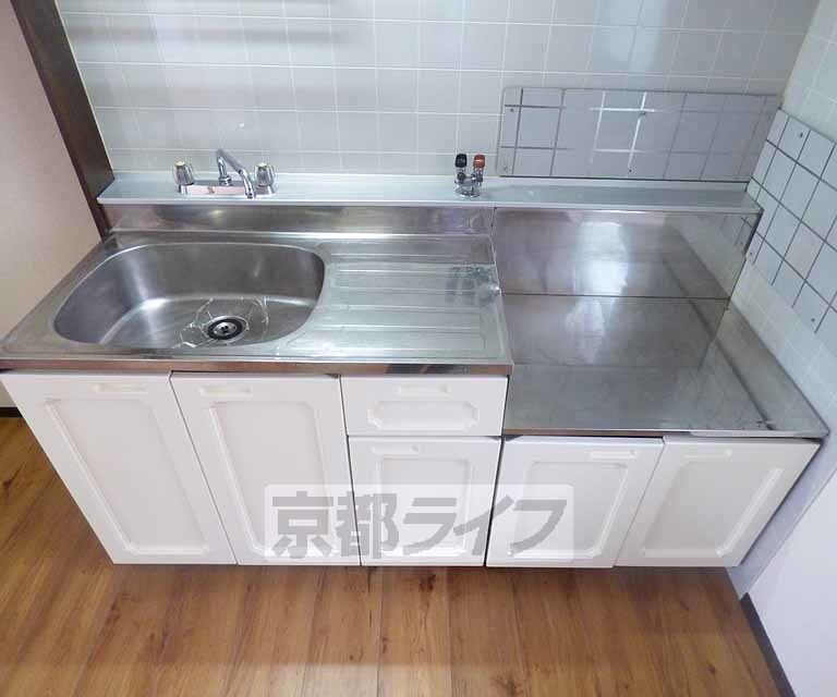 キッチン　キッチンです。