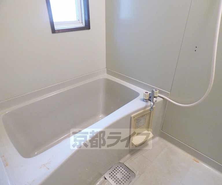 バス・シャワールーム　バスです。