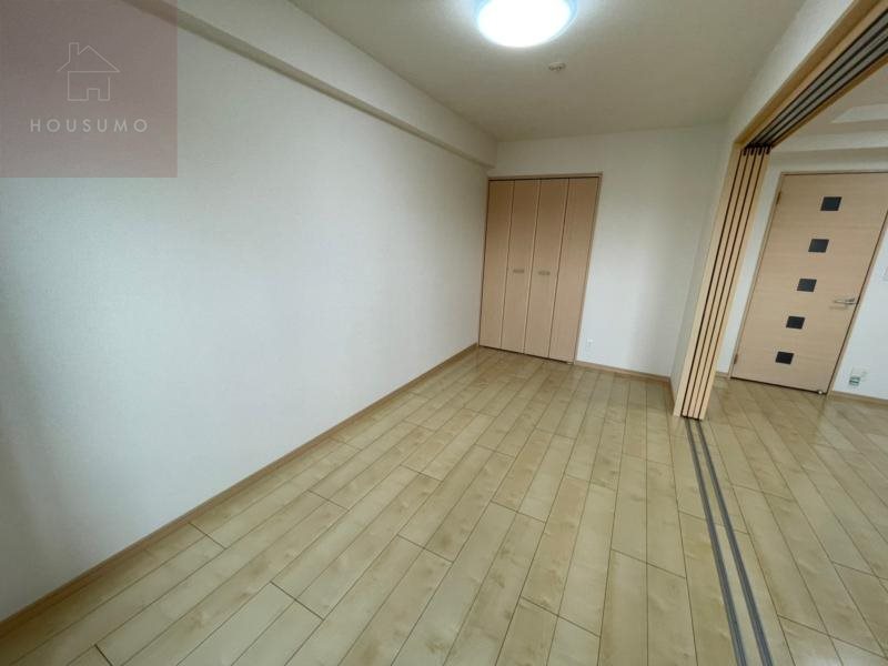 その他部屋・スペース　落ち着いて過ごせるお部屋なので、寝室にいかがでしょうか