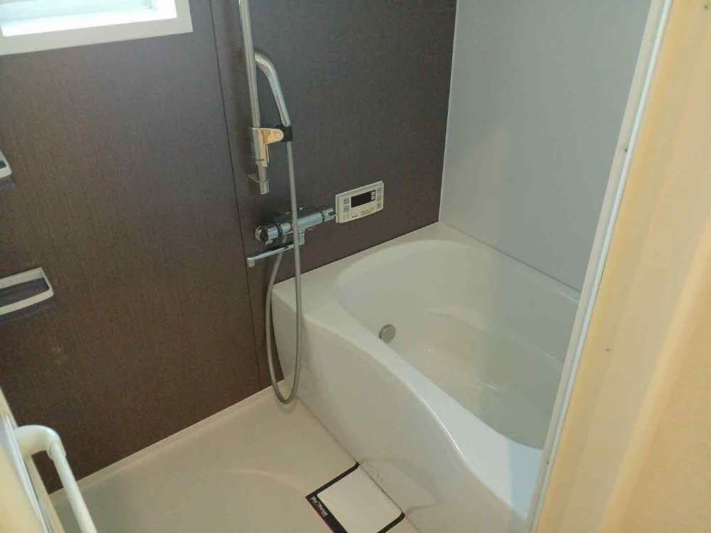 バス・シャワールーム　浴室