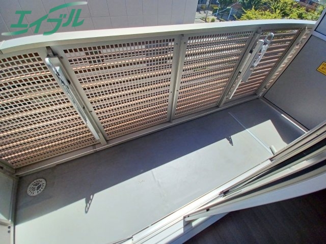 バルコニー　同物件別室の画像です