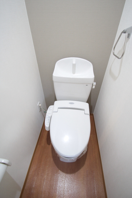 トイレ　※別室の参考写真です。