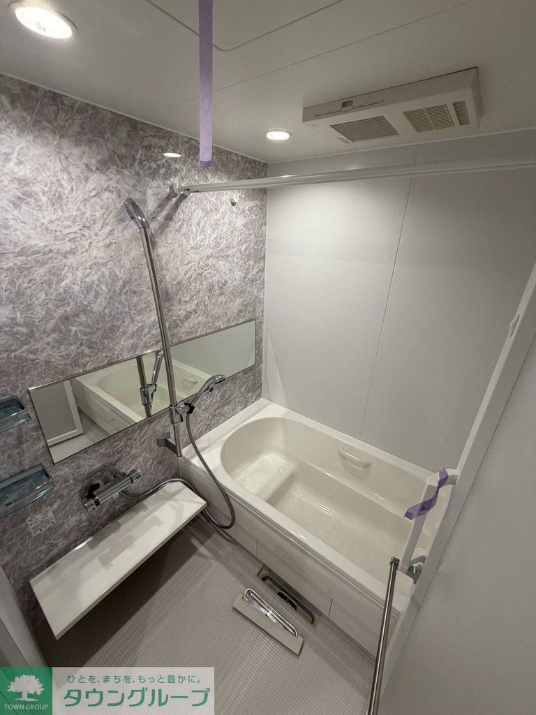 バス・シャワールーム　バス