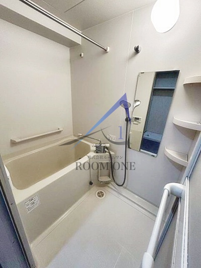 バス・シャワールーム　お風呂です。