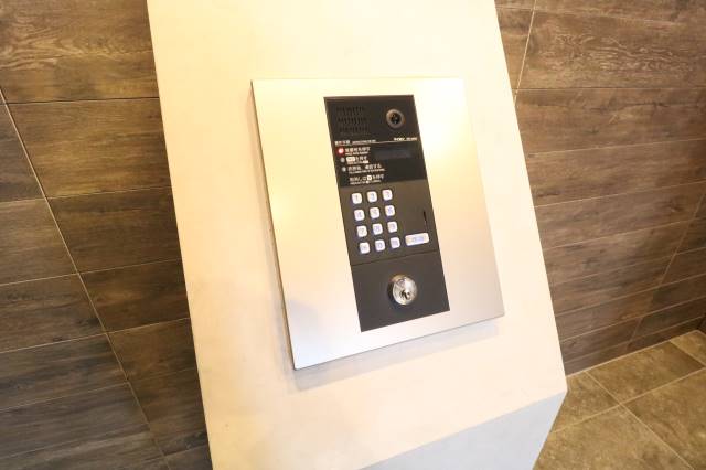 エントランス　オートロック♪