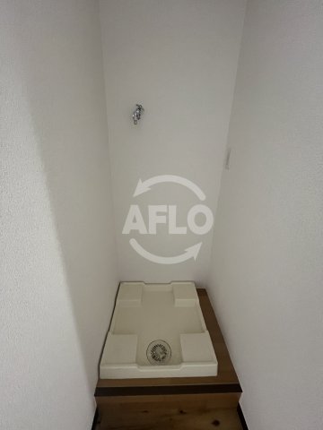 その他　レクシア西中島III　洗濯パン