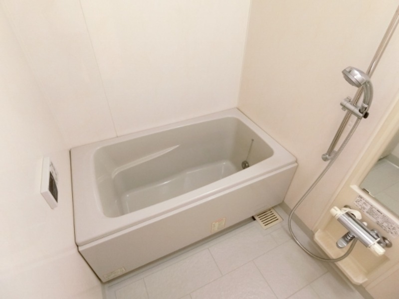 バス・シャワールーム　図面と現状に相違がある場合には現状を優先