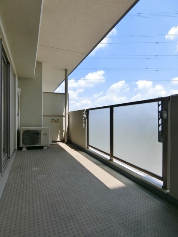 バルコニー　図面と現状に相違がある場合には現状を優先