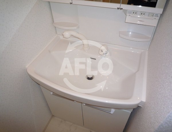 洗面設備　パークフラッツ野田阪神駅前　独立洗面台