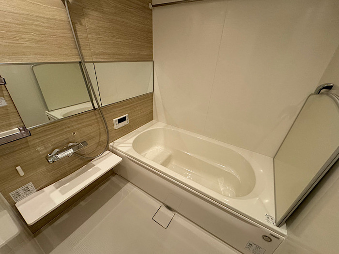 バス・シャワールーム　※同シリーズ参考画像