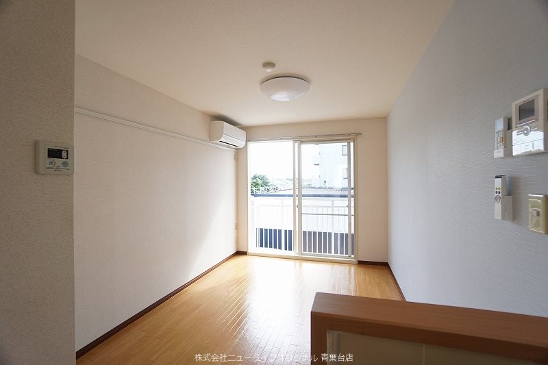 その他部屋・スペース　日当たり良好な洋室です！