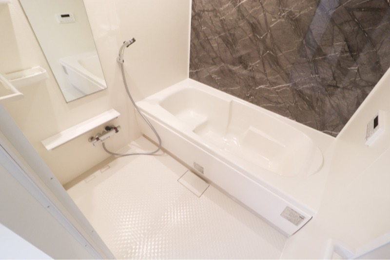 バス・シャワールーム　図面と現状に相違がある場合には現状を優先