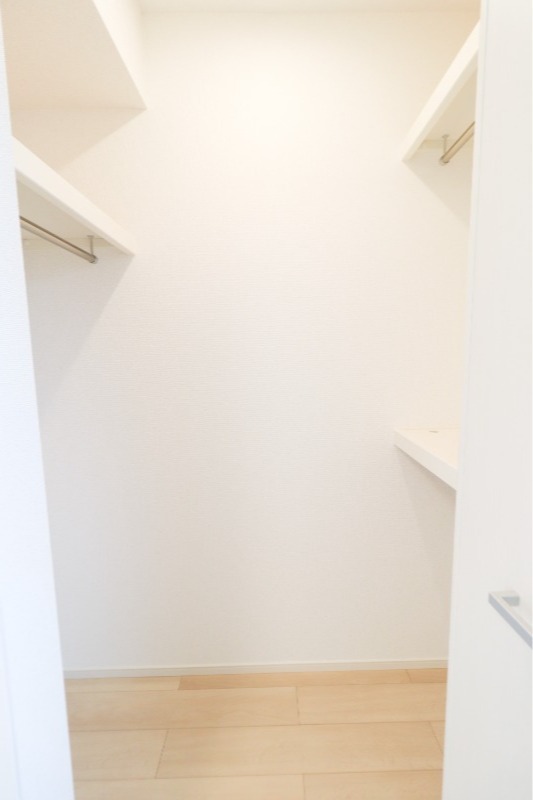 収納　図面と現状に相違がある場合には現状を優先