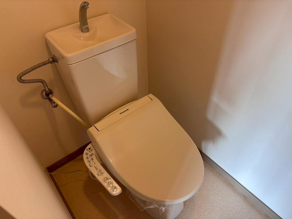 トイレ　エクセル加藤