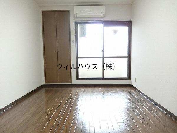 その他部屋・スペース　明るい洋室！