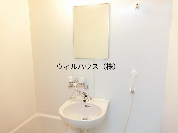 洗面設備　お風呂と洗面台が一緒！