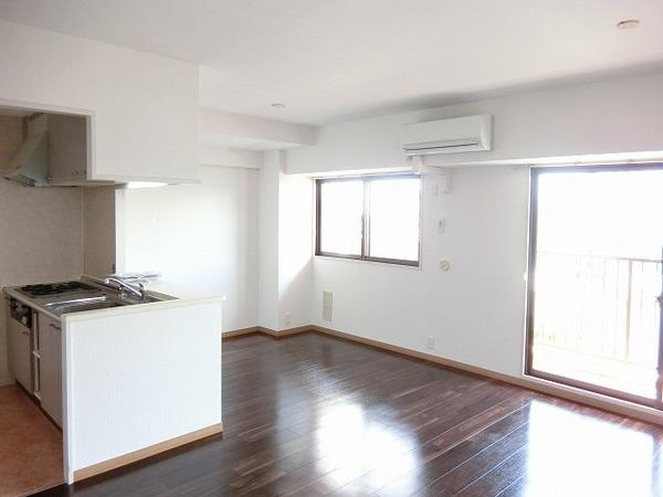 居室・リビング　広々リビング！