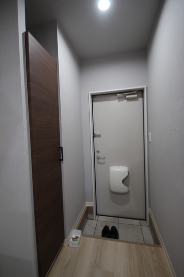 玄関　他号室のお写真です