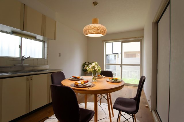 居室・リビング　ＣＧで家具等を配置したもので家具等は含まれません。