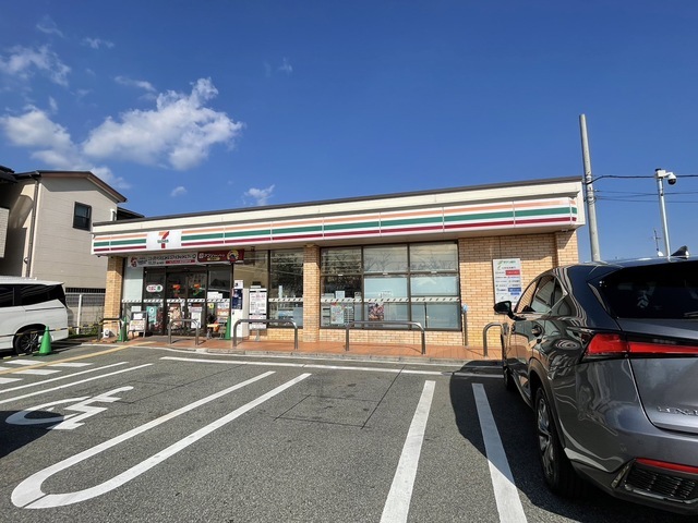 コンビニ　セブンイレブン　豊中宮山町2丁目店（コンビニ）まで462m
