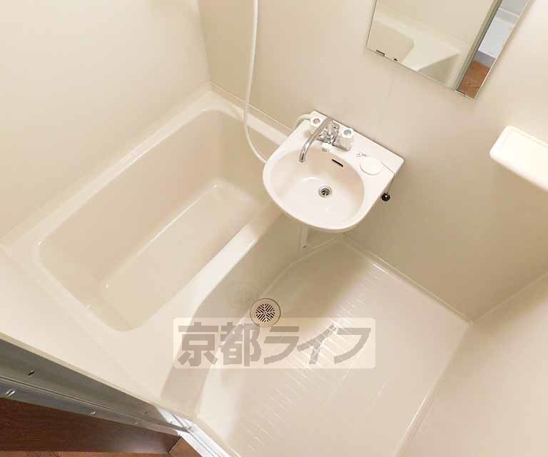 バス・シャワールーム　綺麗なお風呂です