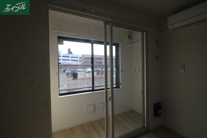 バルコニー　インナーバルコニー