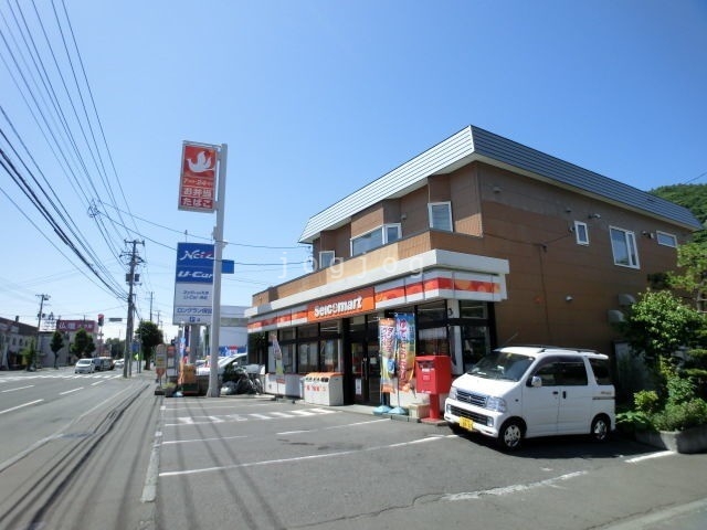 コンビニ　セイコーマートあづま店（コンビニ）まで895m