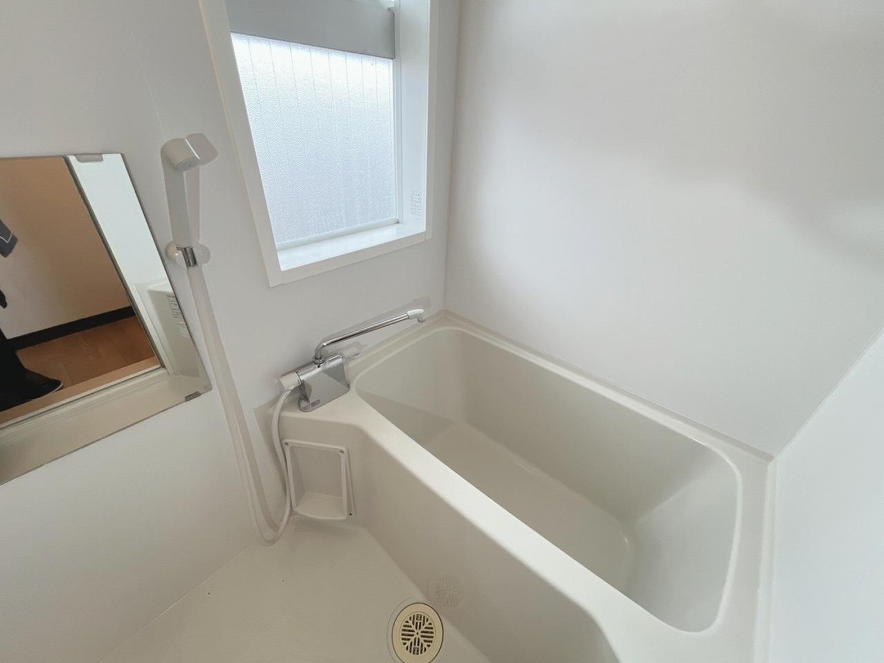 バス・シャワールーム　バスルーム