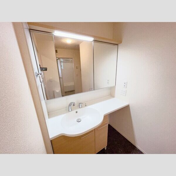 洗面設備　洗髪洗面化粧台