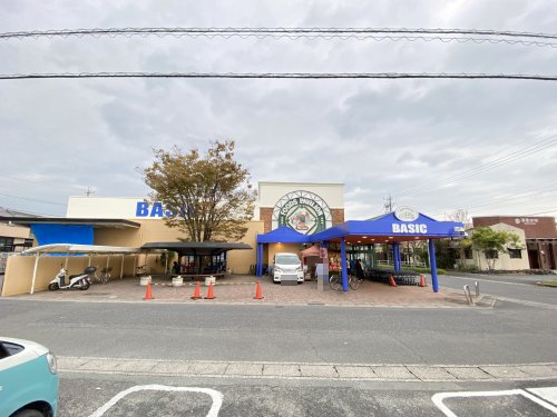 スーパー　BASIC 鈴鹿西条店（スーパー）まで839m